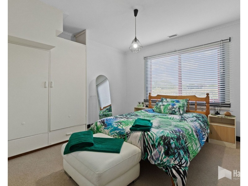 64 Brooke Street, East Devonport TAS 7310
