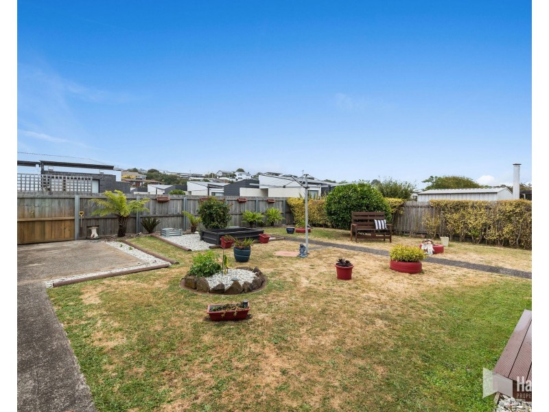64 Brooke Street, East Devonport TAS 7310
