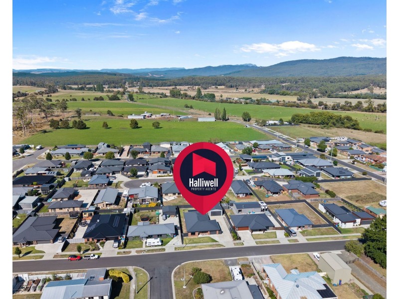 8 Benny Street, Latrobe TAS 7307