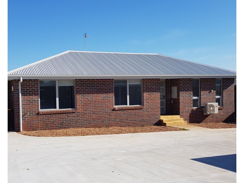 2/8 Tandara Place, East Devonport TAS 7310