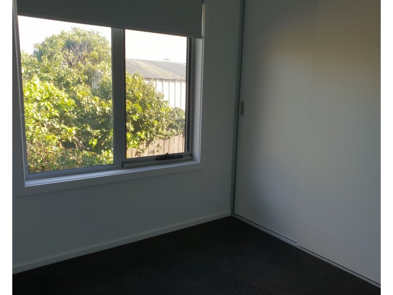 2/8 Tandara Place, East Devonport TAS 7310