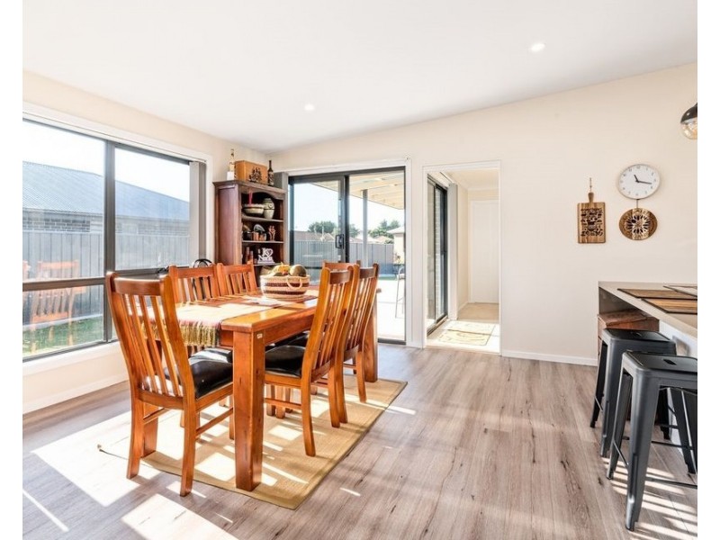 41 Dana Drive, Devonport TAS 7310