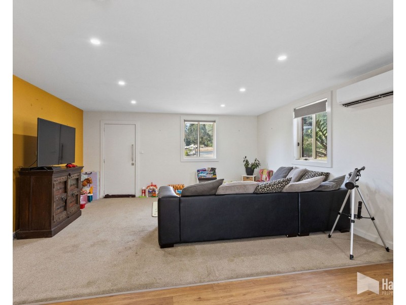 20 Lakeside Drive, Acacia Hills TAS 7306