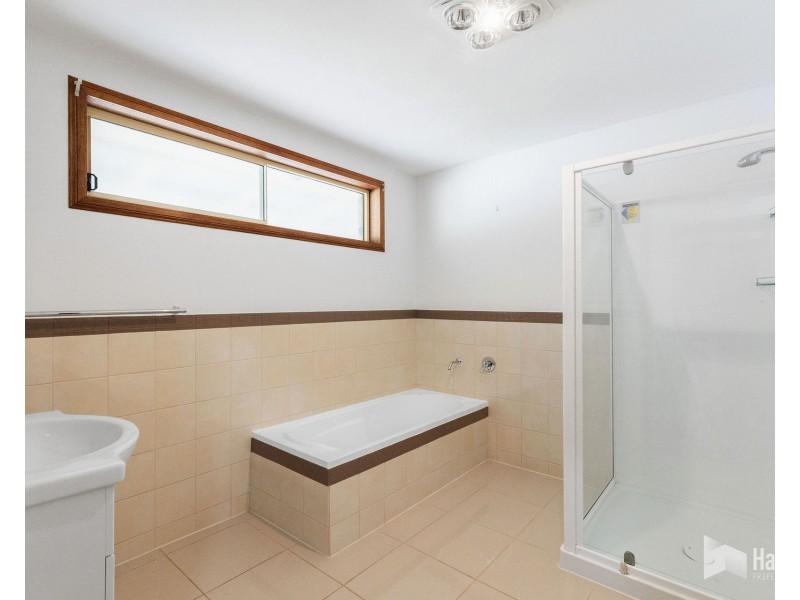 20 Lakeside Drive, Acacia Hills TAS 7306