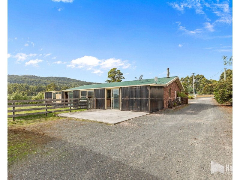 20 Lakeside Drive, Acacia Hills TAS 7306