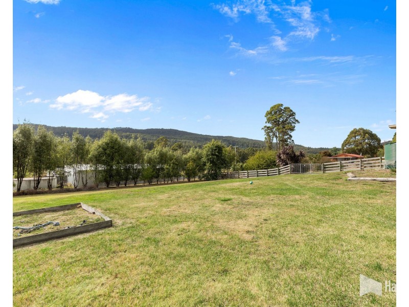 20 Lakeside Drive, Acacia Hills TAS 7306