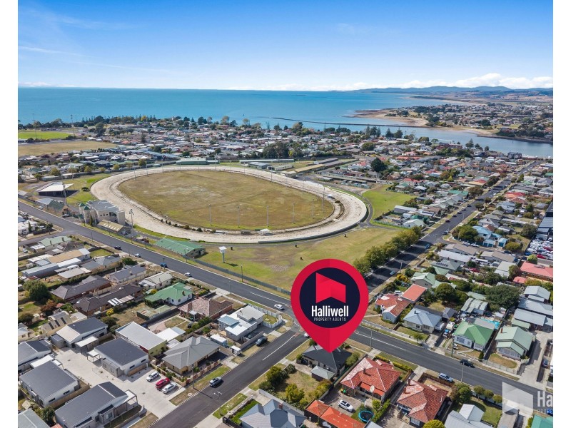 93 Gunn Street, Devonport TAS 7310