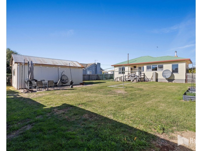 108 Madden Street, Devonport TAS 7310