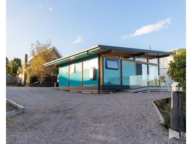 3 Hawley Esplanade, Hawley Beach TAS 7307