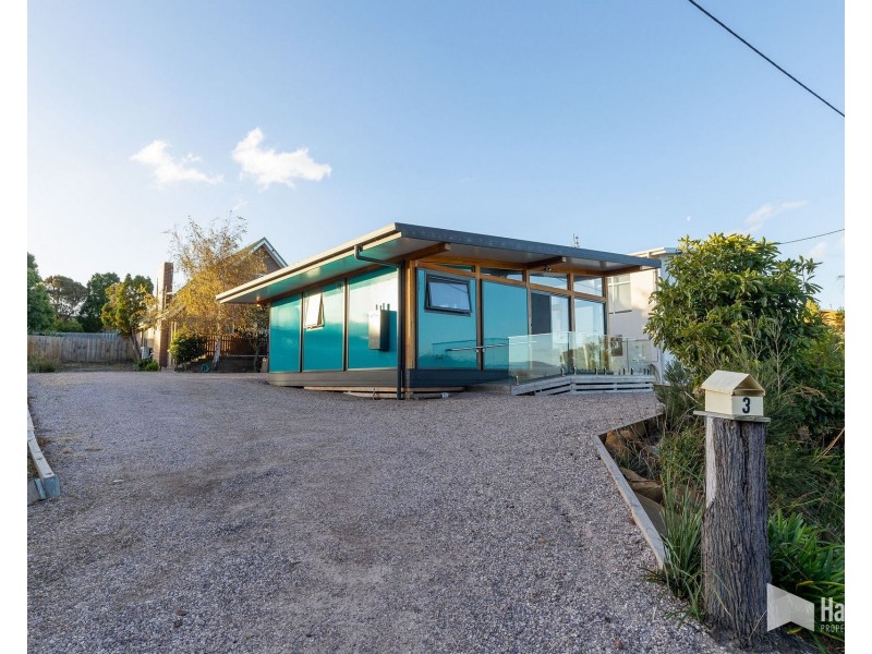 3 Hawley Esplanade, Hawley Beach TAS 7307