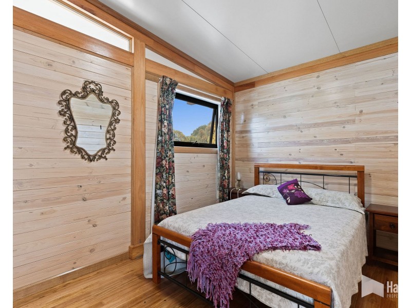 3 Hawley Esplanade, Hawley Beach TAS 7307