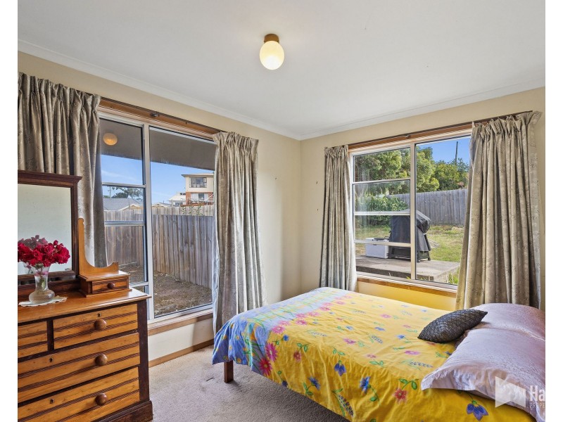 3 Hawley Esplanade, Hawley Beach TAS 7307