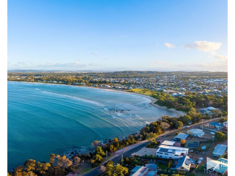 3 Hawley Esplanade, Hawley Beach TAS 7307