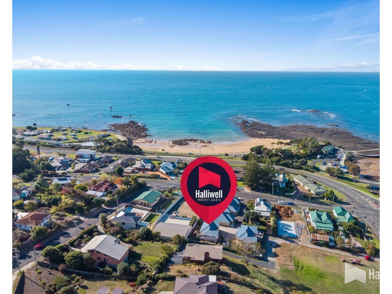 4/20 Main Road, Penguin TAS 7316