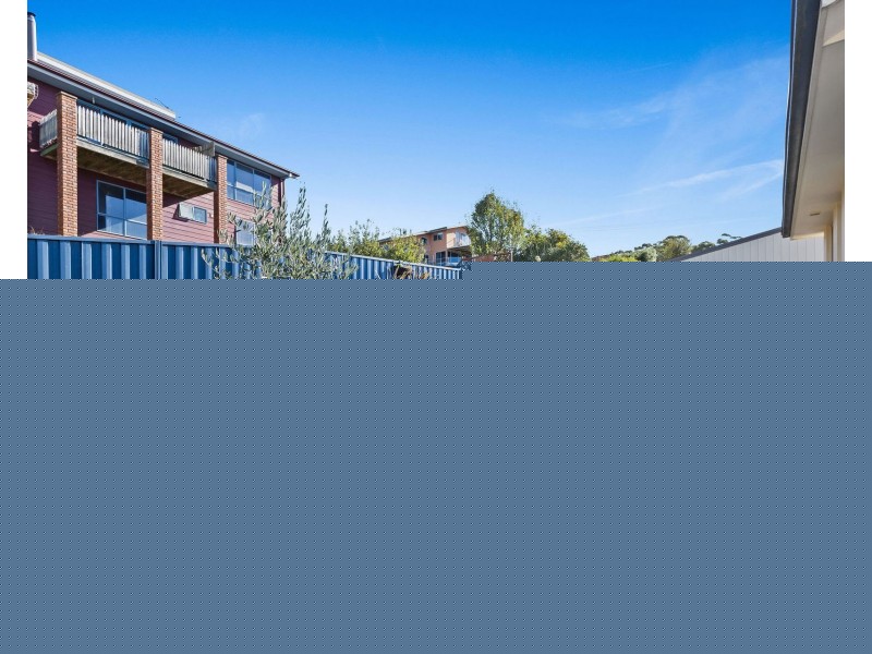 4/20 Main Road, Penguin TAS 7316