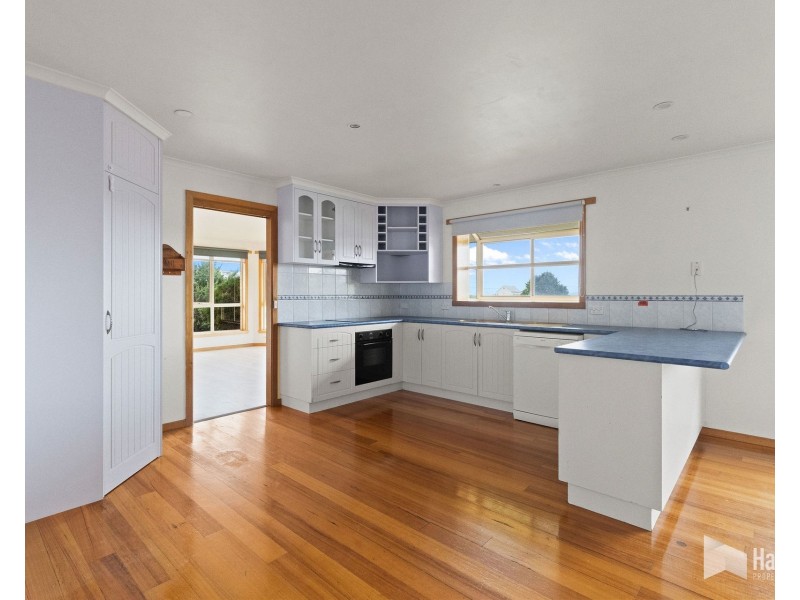 11 Markm Court, West Ulverstone TAS 7315
