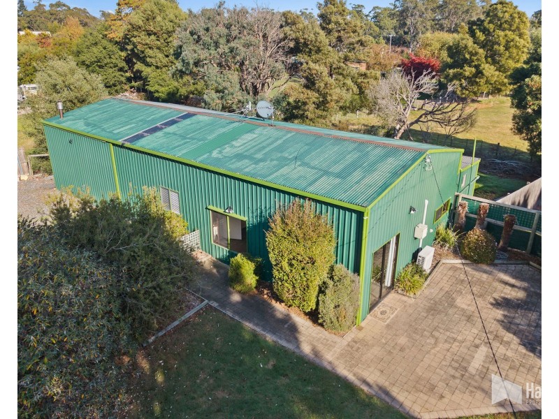 10 Bundarra Drive, Squeaking Point TAS 7307