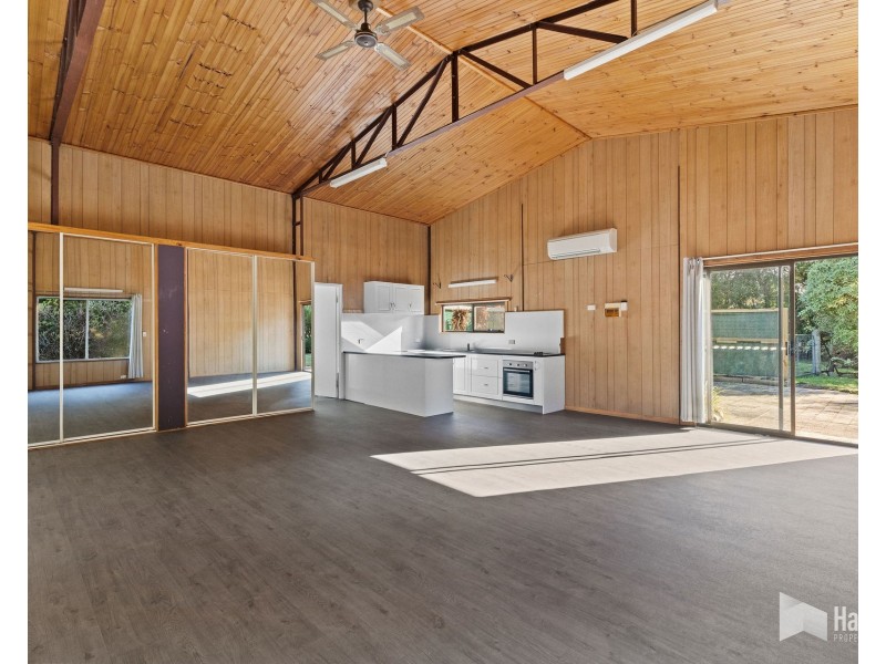 10 Bundarra Drive, Squeaking Point TAS 7307