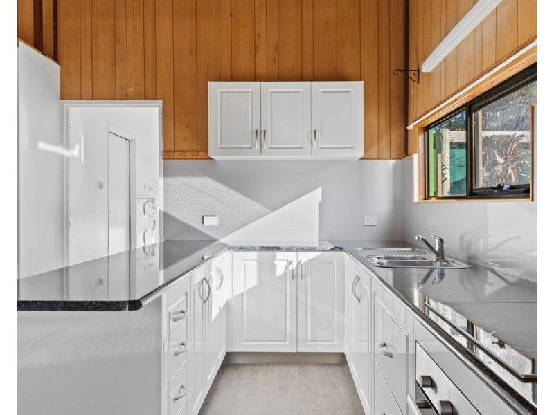 10 Bundarra Drive, Squeaking Point TAS 7307
