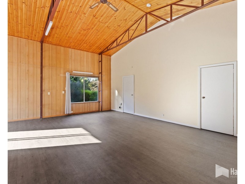 10 Bundarra Drive, Squeaking Point TAS 7307