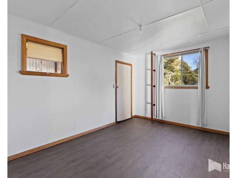 10 Bundarra Drive, Squeaking Point TAS 7307