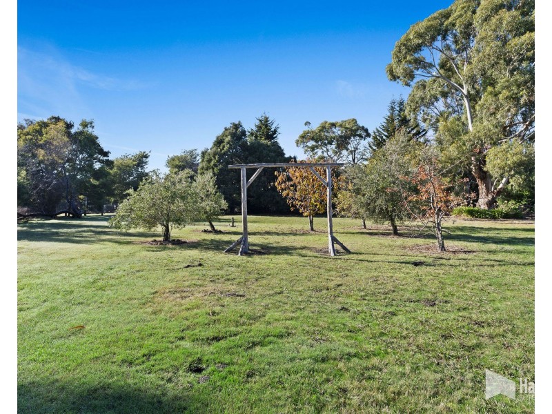 10 Bundarra Drive, Squeaking Point TAS 7307