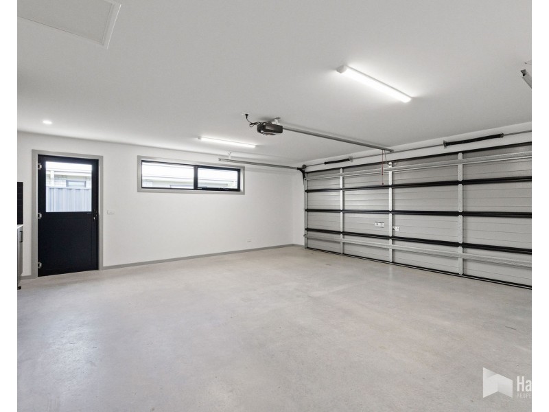 33 Magnolia Avenue, Latrobe TAS 7307