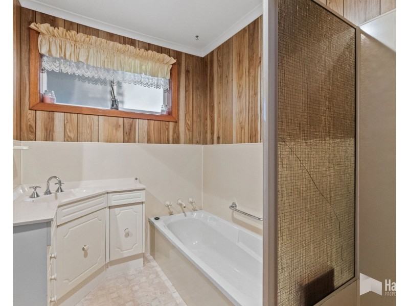 3 Adelong Place, Ulverstone TAS 7315