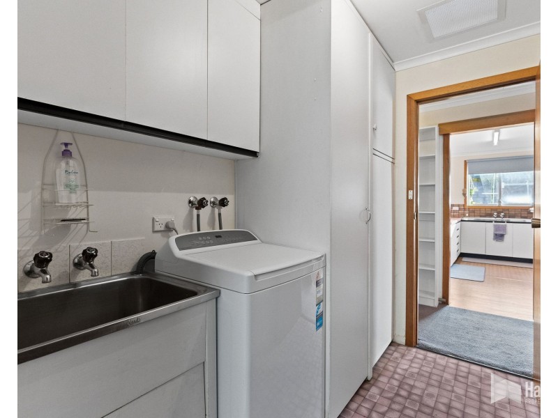 3 Adelong Place, Ulverstone TAS 7315