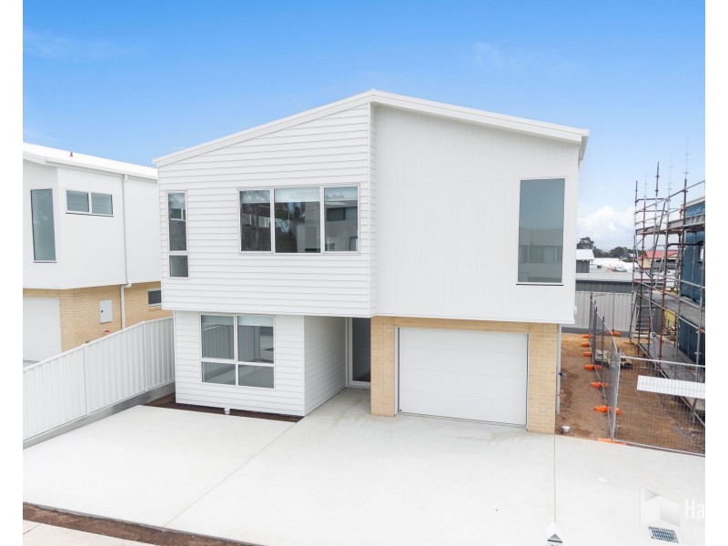 1,2&3/60 Taroona Street, Hawley Beach TAS 7307