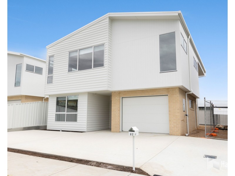 1,2&3/60 Taroona Street, Hawley Beach TAS 7307