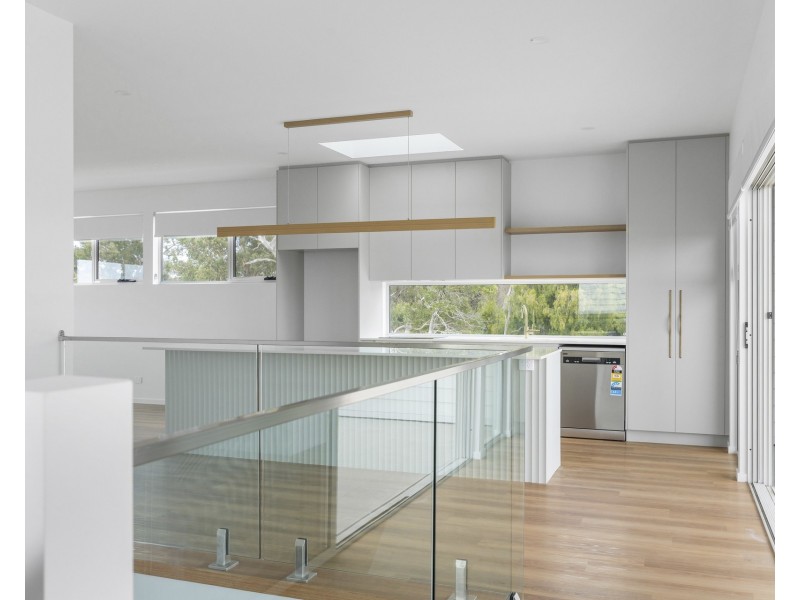 1,2&3/60 Taroona Street, Hawley Beach TAS 7307