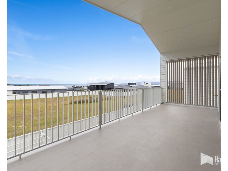 1,2&3/60 Taroona Street, Hawley Beach TAS 7307