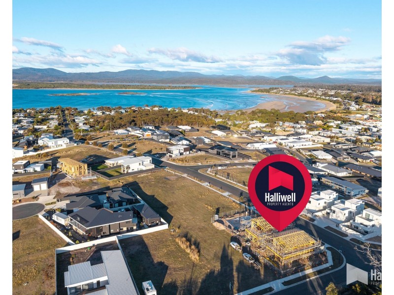 1,2&3/60 Taroona Street, Hawley Beach TAS 7307