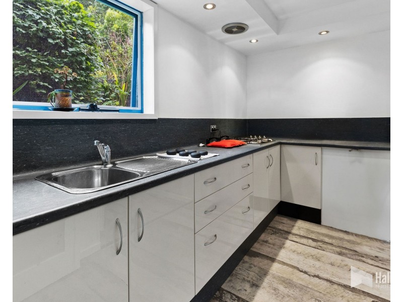 3 Curtis Place, Ambleside TAS 7310