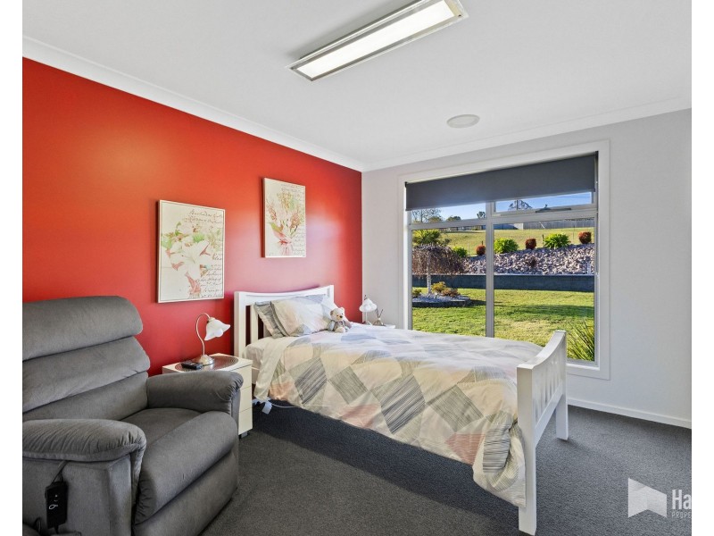 80 Cornwall Road, Acacia Hills TAS 7306