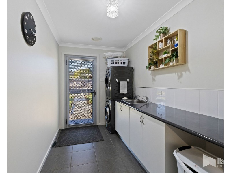 80 Cornwall Road, Acacia Hills TAS 7306