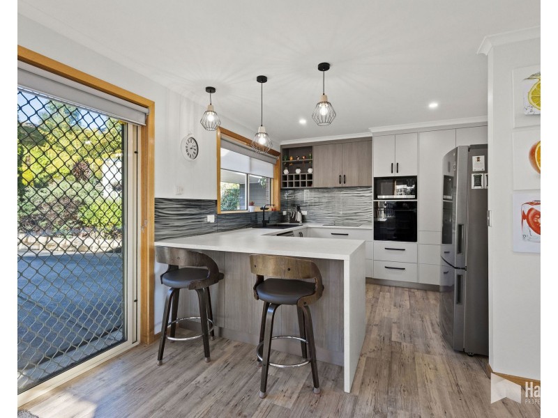 31 River Road, Ambleside TAS 7310