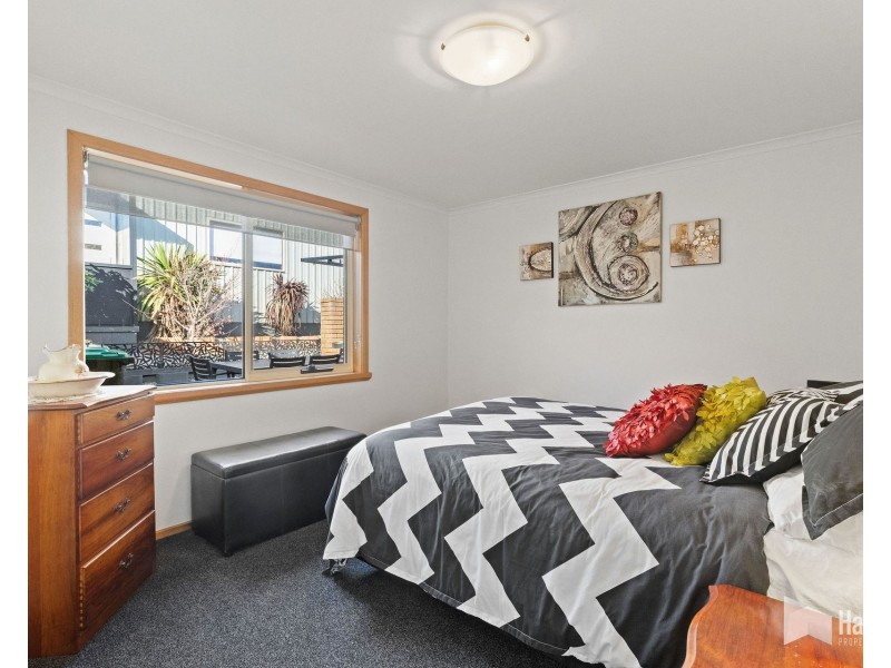 31 River Road, Ambleside TAS 7310