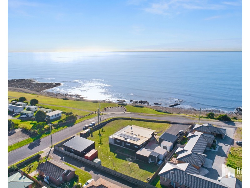 1-3 North Caroline Street, East Devonport TAS 7310