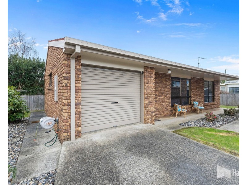 2/154 James Street, Devonport TAS 7310