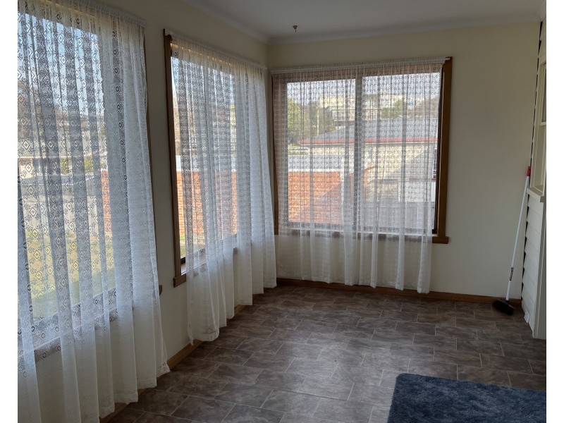 24 Highview Crescent, Devonport TAS 7310