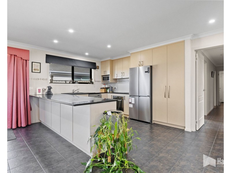 20 Fairway Crescent, Shearwater TAS 7307