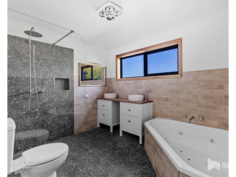 65 Lovett Street, Devonport TAS 7310