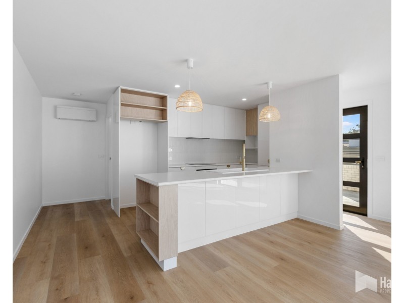 1/8 Lapwing Close, Shearwater TAS 7307