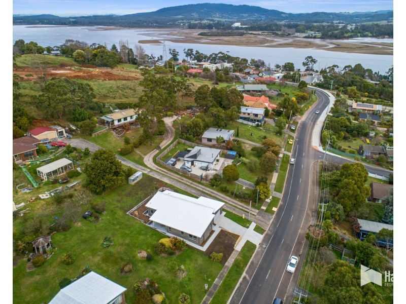 65 River Road, Ambleside TAS 7310