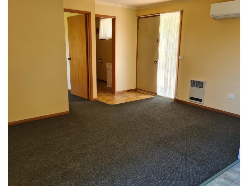 2/30 Victoria Street, Devonport TAS 7310