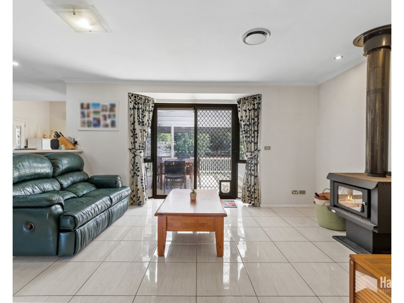 38  Winifred Avenue, Acacia Hills TAS 7306