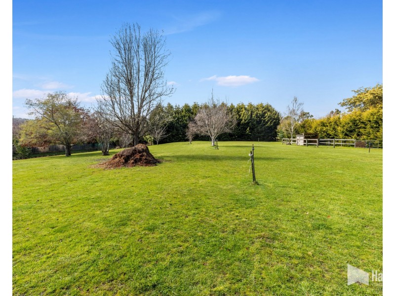 38  Winifred Avenue, Acacia Hills TAS 7306