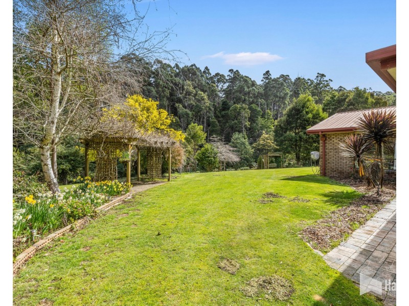 38  Winifred Avenue, Acacia Hills TAS 7306